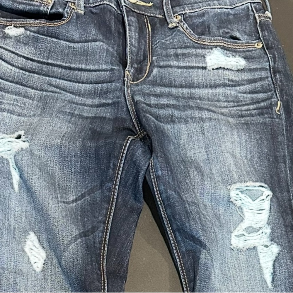 Express Women's Blue Distressed Jeans